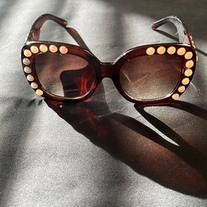 Brand New Brown Square Pearl Embellished Sunglasses